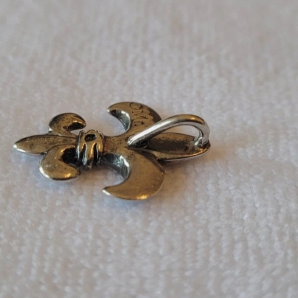 Mignon Faget Silver Fleur-de-Lis Pendant - Picture 2 of 3